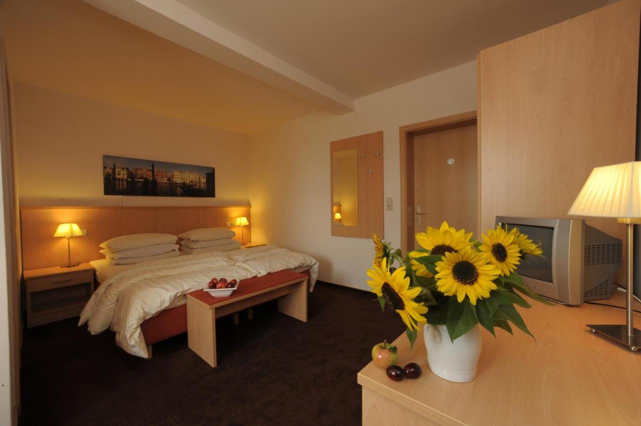 Luebsche Thorweide Hotel Wismar Ngoại thất bức ảnh