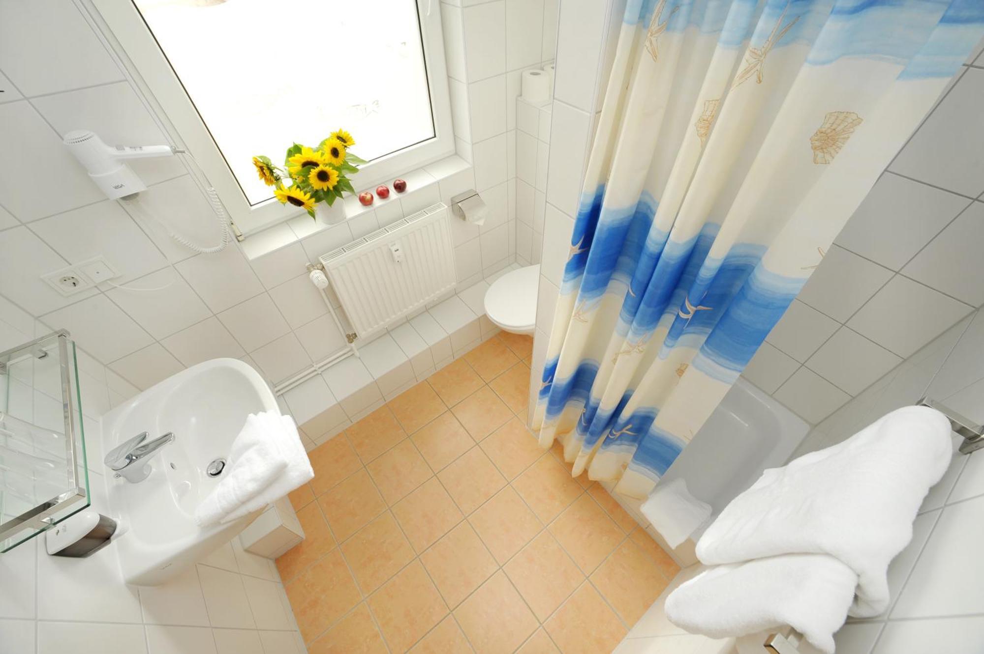 Luebsche Thorweide Hotel Wismar Ngoại thất bức ảnh